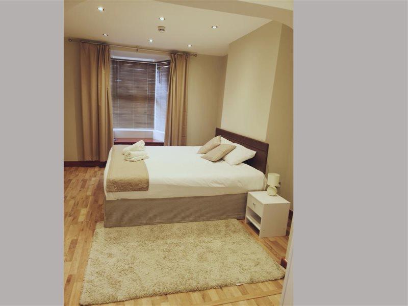 The R Inn Hotel Desborough Esterno foto