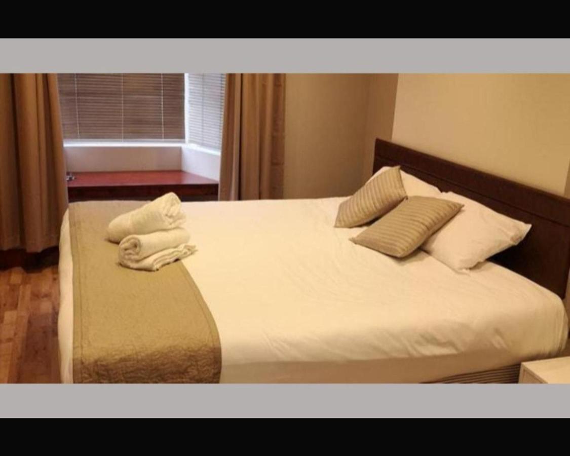 The R Inn Hotel Desborough Esterno foto